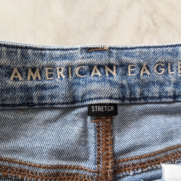 American Eagle Jean Short - Picture 3 of 4